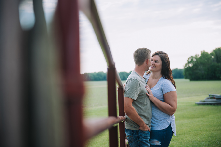 Red gate engagement photo