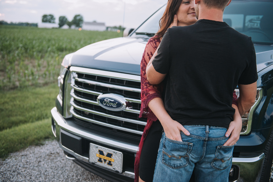 Truck photo engagement session