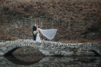 veil drop bride and groom photo